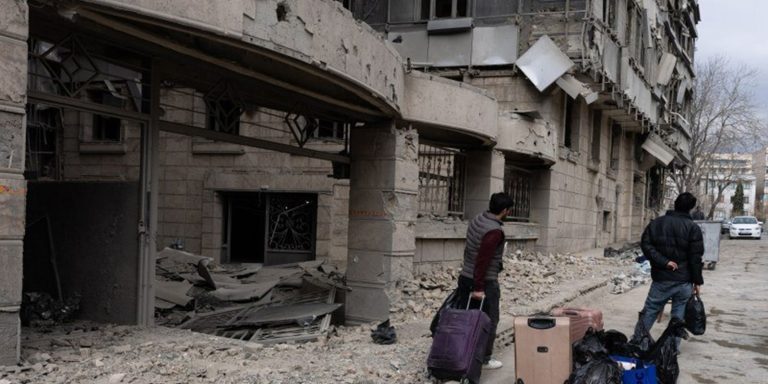 Israel e EUA atacaram 125 mil unidades civis e 32 universidades no Irã israel-e-eua-atacaram-125-mil-unidades-civis-e-32-universidades-no-ira