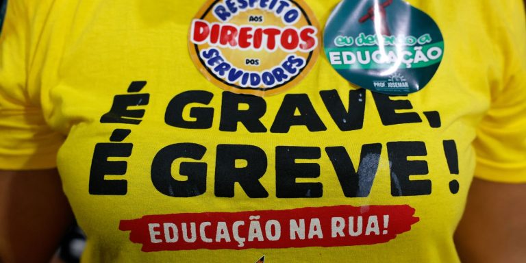 Profissionais da educação pública do Rio fazem paralisação na quinta profissionais-da-educacao-publica-do-rio-fazem-paralisacao-na-quinta