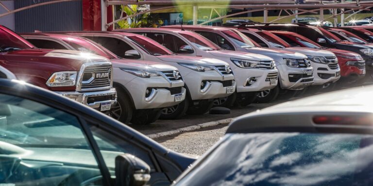 Fenabrave: emplacamentos crescem 16,01% no primeiro semestre fenabrave:-emplacamentos-crescem-16,01%-no-primeiro-semestre