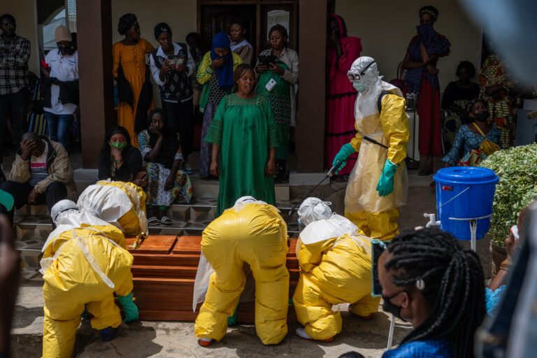 Copa do Mundo: EUA, México e Canadá anunciam medidas de viagem para conter risco de contágio pelo Ebola copa-do-mundo:-eua,-mexico-e-canada-anunciam-medidas-de-viagem-para-conter-risco-de-contagio-pelo-ebola