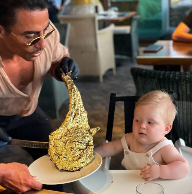 Quem é Nusret Gökçe, ‘chef da mãozinha’, dono de restaurante do bife de ouro onde Claudio Castro jantou bancado por Vorcaro quem-e-nusret-gokce,-‘chef-da-maozinha’,-dono-de-restaurante-do-bife-de-ouro-onde-claudio-castro-jantou-bancado-por-vorcaro