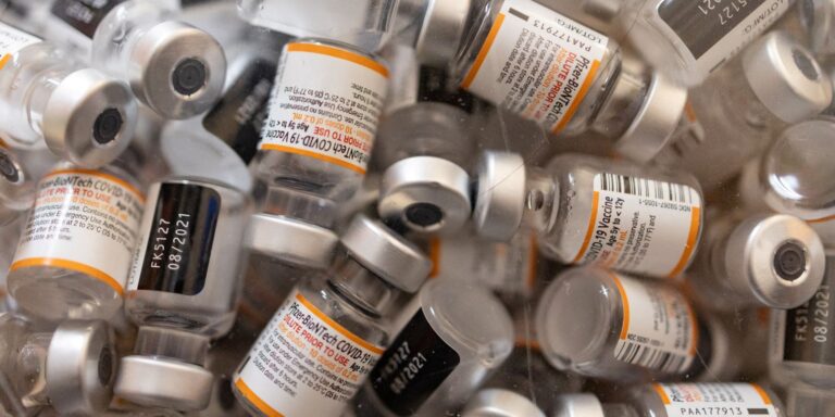Saúde compra mais 50 milhões de vacinas contra covid-19 da Pfizer saude-compra-mais-50-milhoes-de-vacinas-contra-covid-19-da-pfizer