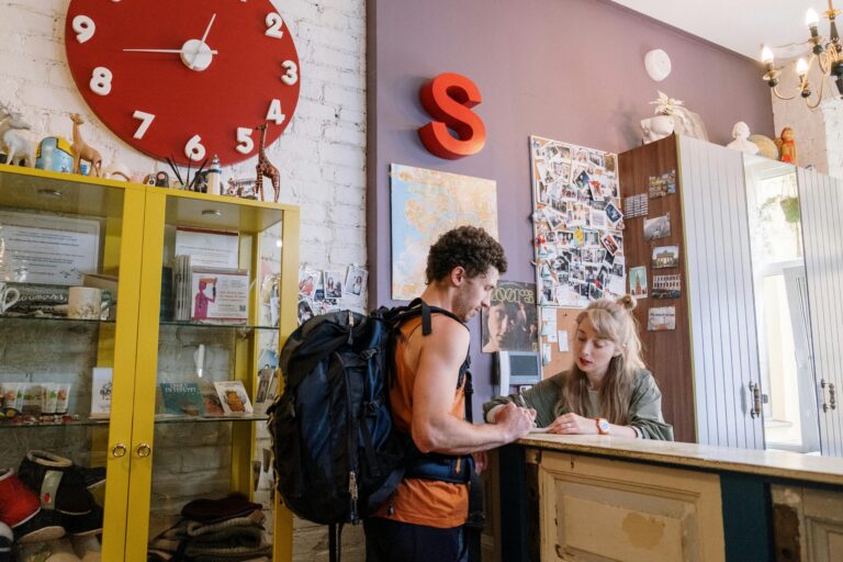 Como usar o novo sistema de check-in digital que passou a ser obrigatório para hotéis e pousadas como-usar-o-novo-sistema-de-check-in-digital-que-passou-a-ser-obrigatorio-para-hoteis-e-pousadas
