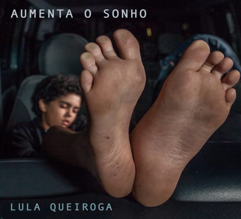 Lula Queiroga poetiza o ‘apagão da humanidade’ em contundente álbum solo lula-queiroga-poetiza-o-‘apagao-da-humanidade’-em-contundente-album-solo