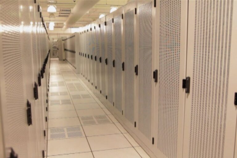 Meta constrói data center gigante de IA no Canadá com energia equivalente a 800 mil casas meta-constroi-data-center-gigante-de-ia-no-canada-com-energia-equivalente-a-800-mil-casas
