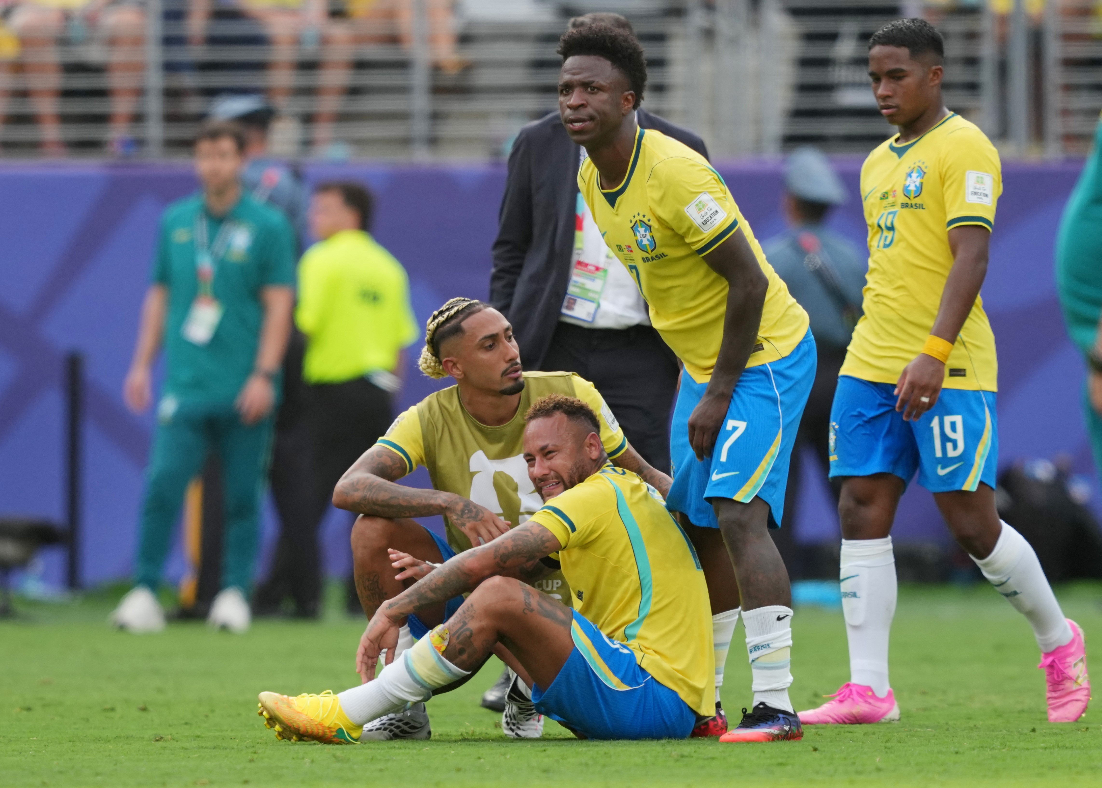 É #FAKE que Cristo Redentor teve show de drones em homenagem a Neymar após eliminação na Copa; vídeo foi criado com IA e-#fake-que-cristo-redentor-teve-show-de-drones-em-homenagem-a-neymar-apos-eliminacao-na-copa;-video-foi-criado-com-ia