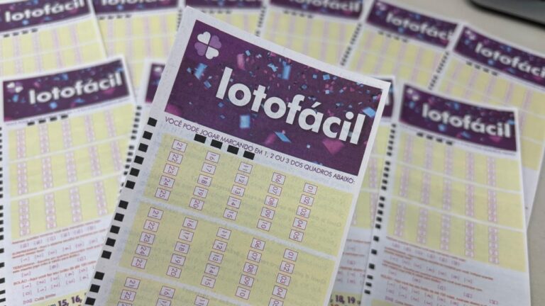 Aposta de R$ 3,50 feita em Curitiba leva R$ 1,8 milhão na Lotofácil aposta-de-r$-3,50-feita-em-curitiba-leva-r$-1,8-milhao-na-lotofacil