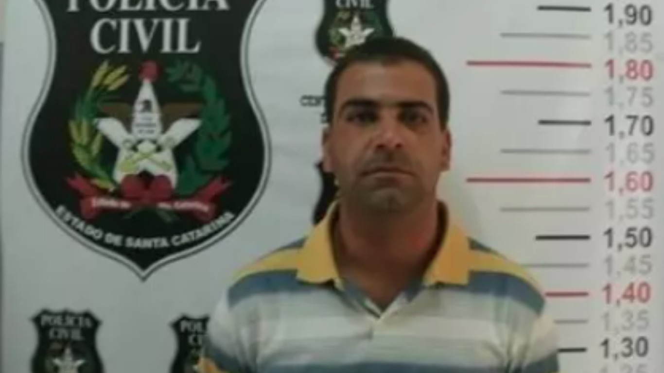 Suspeito de abandonar idosa amarrada em ribanceira tem 18 condenações e é conhecido por golpes ‘Don Juan’ suspeito-de-abandonar-idosa-amarrada-em-ribanceira-tem-18-condenacoes-e-e-conhecido-por-golpes-‘don-juan’