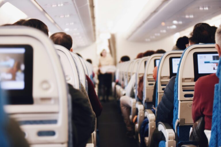 medo-de-turbulencia?-saiba-quais-lugares-balancam-menos-no-aviao
