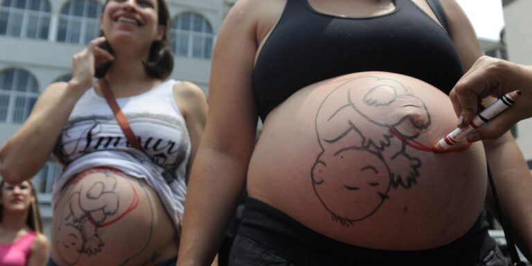 Fatores sociais e estruturais empurram mulheres para cesarianas fatores-sociais-e-estruturais-empurram-mulheres-para-cesarianas