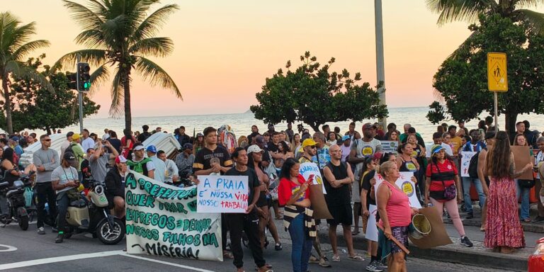 Trabalhadores informais fazem novo ato contra programa Tolerância Zero trabalhadores-informais-fazem-novo-ato-contra-programa-tolerancia-zero