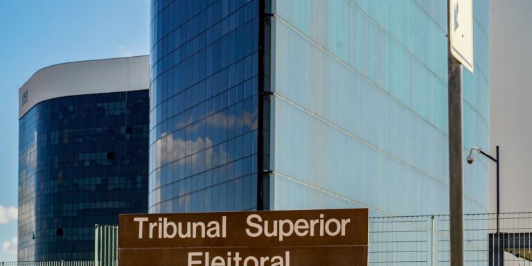 TSE mantém limite de R$ 133 mi para gastos de campanha presidencial tse-mantem-limite-de-r$-133-mi-para-gastos-de-campanha-presidencial