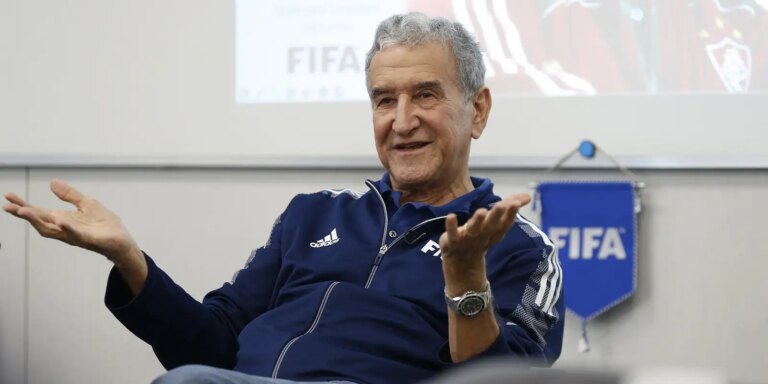 Parreira apresenta melhora e pode deixar UTI até o final de semana parreira-apresenta-melhora-e-pode-deixar-uti-ate-o-final-de-semana