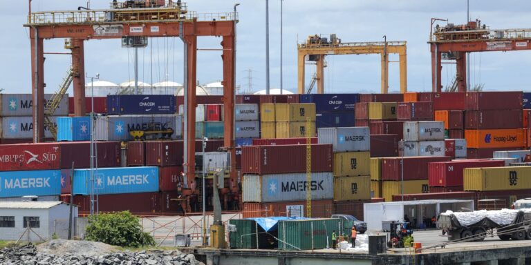 Tarifa de 37,5% dos EUA atinge US$ 6,6 bi em exportações do Brasil tarifa-de-37,5%-dos-eua-atinge-us$-6,6-bi-em-exportacoes-do-brasil