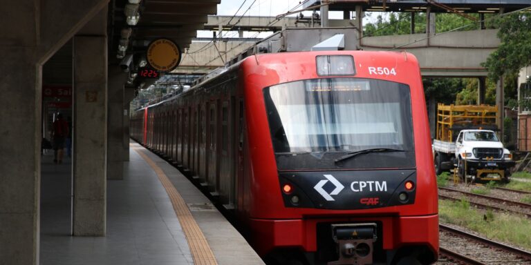Linhas de trem que retornaram para CPTM funcionam normalmente em SP linhas-de-trem-que-retornaram-para cptm funcionam-normalmente-em-sp