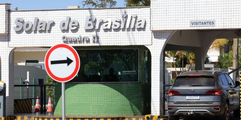 Bolsonaro recorre para anular proibição de visita na prisão domiciliar bolsonaro-recorre-para-anular-proibicao-de-visita-na-prisao-domiciliar