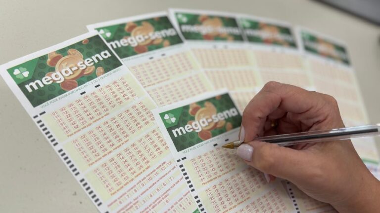 Duas apostas do Paraná acertam 5 números e são premiadas na Mega-Sena; veja locais duas-apostas-do-parana-acertam-5-numeros-e-sao-premiadas-na-mega-sena;-veja-locais