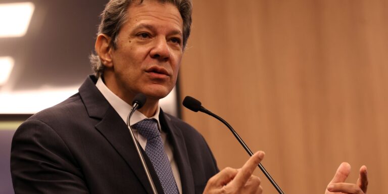 PT lança candidatura de Fernando Haddad ao governo de São Paulo pt-lanca-candidatura-de-fernando-haddad-ao-governo-de-sao-paulo