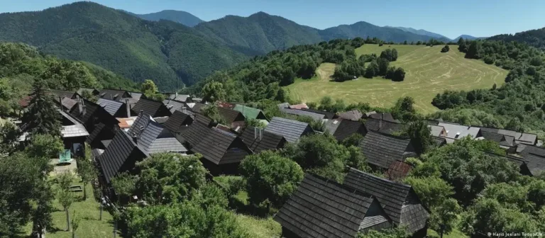 O vilarejo europeu que está questionando seu título de patrimônio da Unesco o-vilarejo-europeu-que-esta-questionando-seu-titulo-de-patrimonio-da-unesco