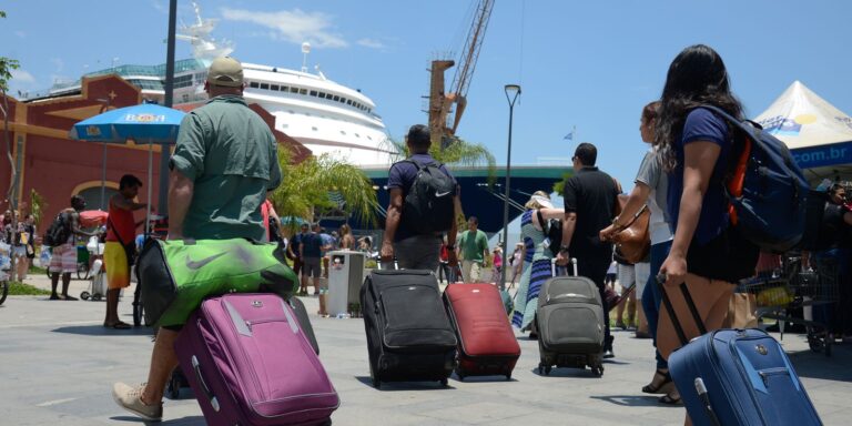Brasil é quarto país que mais ampliou turismo internacional, diz OCDE brasil-e-quarto-pais-que-mais-ampliou-turismo-internacional,-diz-ocde