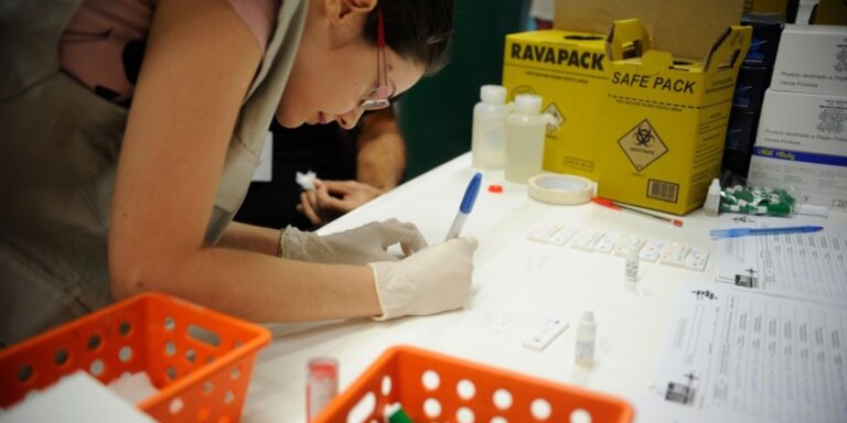 Estudo sobre hepatites virais traça panorama da doença em onze anos estudo-sobre-hepatites-virais-traca-panorama-da-doenca-em-onze-anos