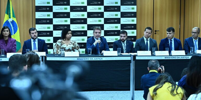 MJ detalha operação para desarticular ataques a Brasília mj-detalha-operacao-para-desarticular-ataques-a-brasilia