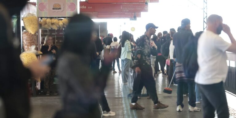 SP: ferroviários mantém greve por falta de garantia de empregos sp:-ferroviarios-mantem-greve-por-falta-de-garantia-de-empregos