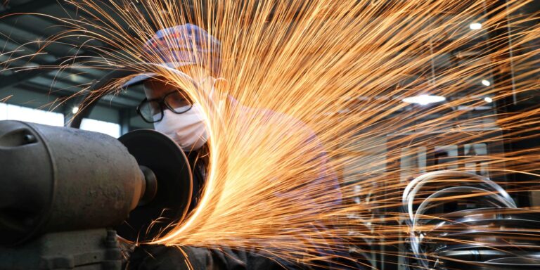 Produção da indústria brasileira cai 1,8% de maio para junho producao-da-industria-brasileira-cai-1,8%-de-maio-para-junho