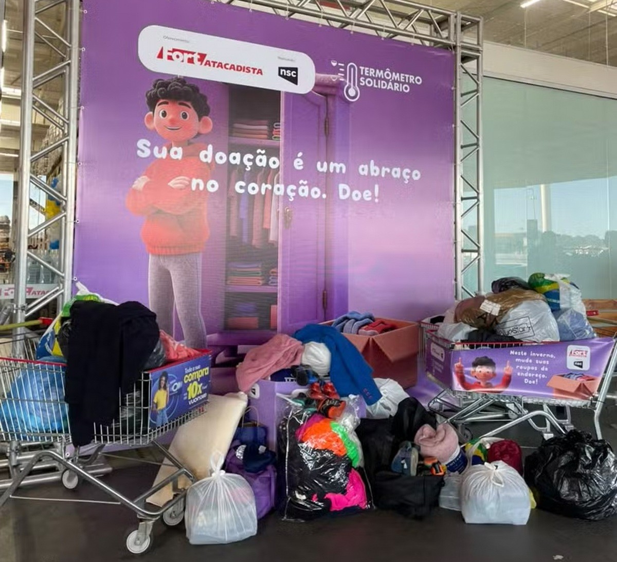 Termômetro Solidário mobiliza SC e encerra edição 2026 com mais de 205 mil peças de frio doadas termometro-solidario-mobiliza-sc-e-encerra-edicao-2026-com-mais-de-205-mil-pecas-de-frio-doadas