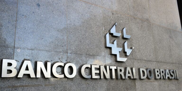 BC decreta liquidação extrajudicial de instituições do Grupo Simpala bc-decreta-liquidacao-extrajudicial-de-instituicoes-do-grupo-simpala