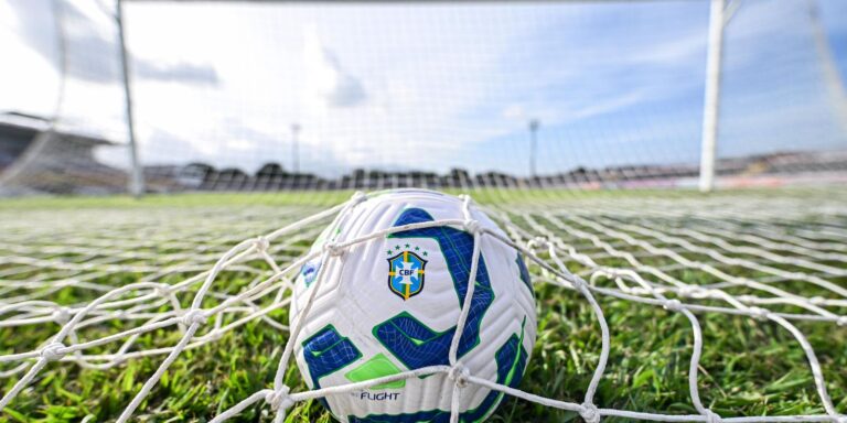 Visitantes abrem vantagem na briga por acesso ao Brasileirão Feminino visitantes-abrem-vantagem-na-briga-por-acesso-ao-brasileirao-feminino