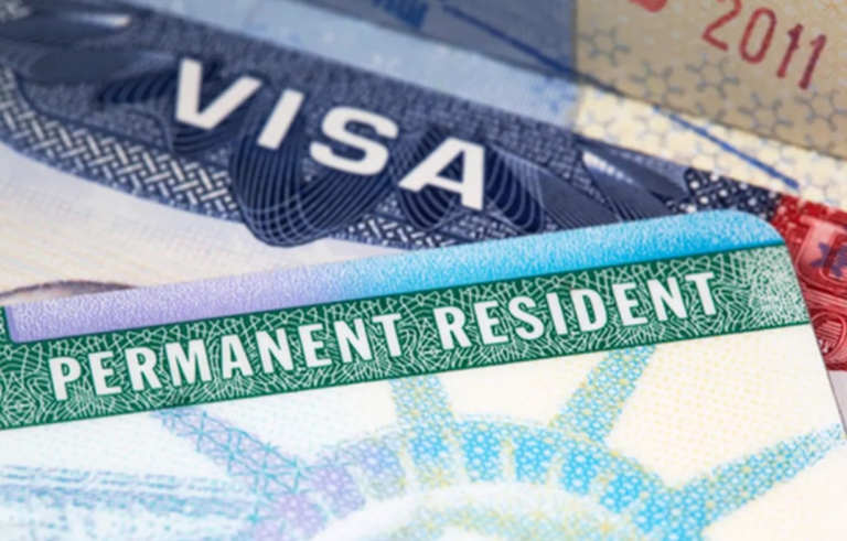 governo-trump-suspende-agendamento-de-entrevistas-para-vistos-de-imigrantes-em-todo-o-mundo,-incluindo-o-brasil