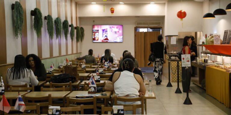 Serviços ocuparam 15,9 milhões e pagaram média de 2,2 mínimos em 2024 servicos-ocuparam-15,9-milhoes-e-pagaram-media-de-2,2-minimos-em-2024