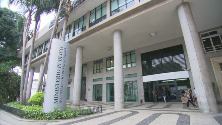 homem-e-preso-em-santa-catarina-suspeito-de-racismo,-incitacao-ao-crime-e-pornografia-infantil-em-volta-redonda