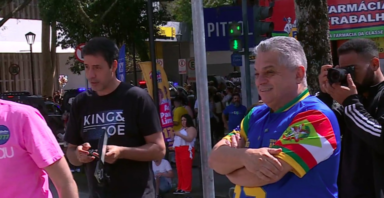Eleições 2026 em SC: João Rodrigues acompanha desfile de aniversário de Blumenau eleicoes-2026-em-sc:-joao-rodrigues-acompanha-desfile-de-aniversario-de-blumenau