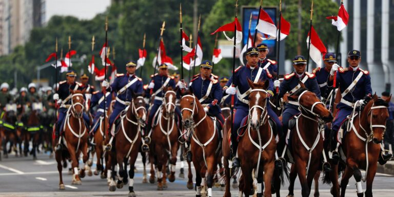 Tradicional desfile cívico-militar é realizado no Rio de Janeiro tradicional-desfile-civico-militar-e-realizado-no-rio-de-janeiro