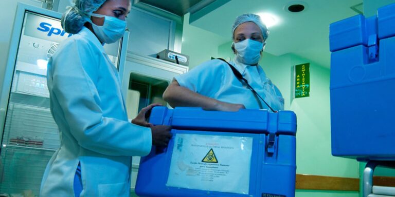 Taxa média de recusa de doação de órgãos pelos familiares é 45% taxa-media-de-recusa-de-doacao-de-orgaos-pelos-familiares-e-45%