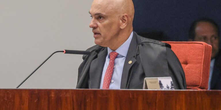 Fachin decide tirar Moraes da relatoria do inquérito das fake news fachin-decide-tirar-moraes-da-relatoria-do-inquerito-das-fake-news