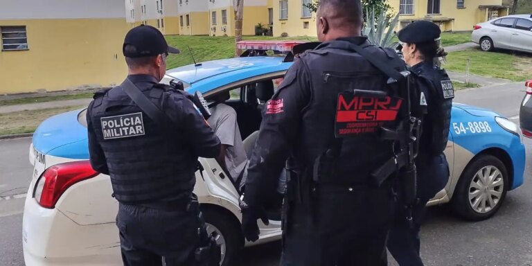 PMs são denunciados por cobrar policiamento privilegiado no Rio pms-sao-denunciados-por-cobrar-policiamento-privilegiado-no-rio