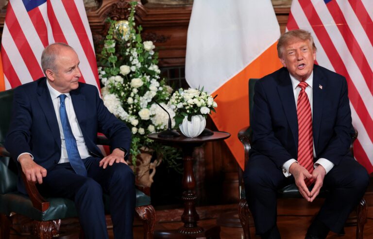 Trump diz que ‘forças negativas’ trazem preocupações exageradas sobre IA trump-diz-que-‘forcas-negativas’-trazem-preocupacoes-exageradas-sobre-ia