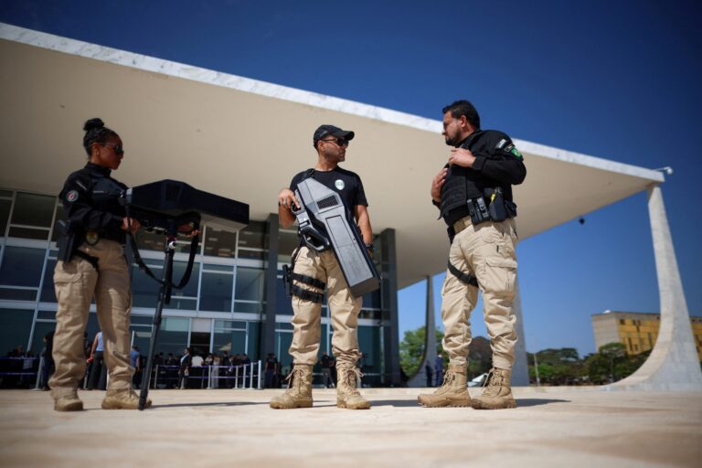 VÍDEO: Como funciona a ‘arma’ antidrone usada em julgamento histórico no STF video:-como-funciona-a-‘arma’-antidrone-usada-em-julgamento-historico-no-stf