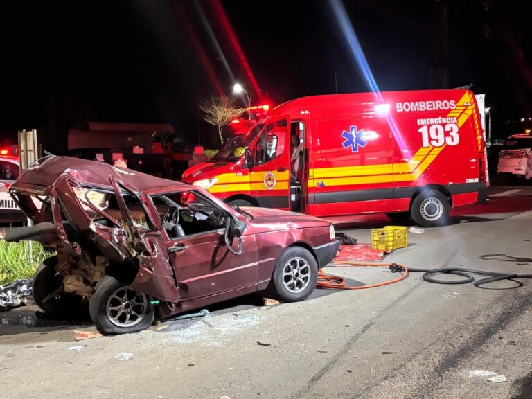 Adolescente de 15 anos morre e irmã gêmea fica ferida após motorista com sinais de embriaguez atingir carro em SC adolescente-de-15-anos-morre-e-irma-gemea-fica-ferida-apos-motorista-com-sinais-de-embriaguez-atingir-carro-em-sc