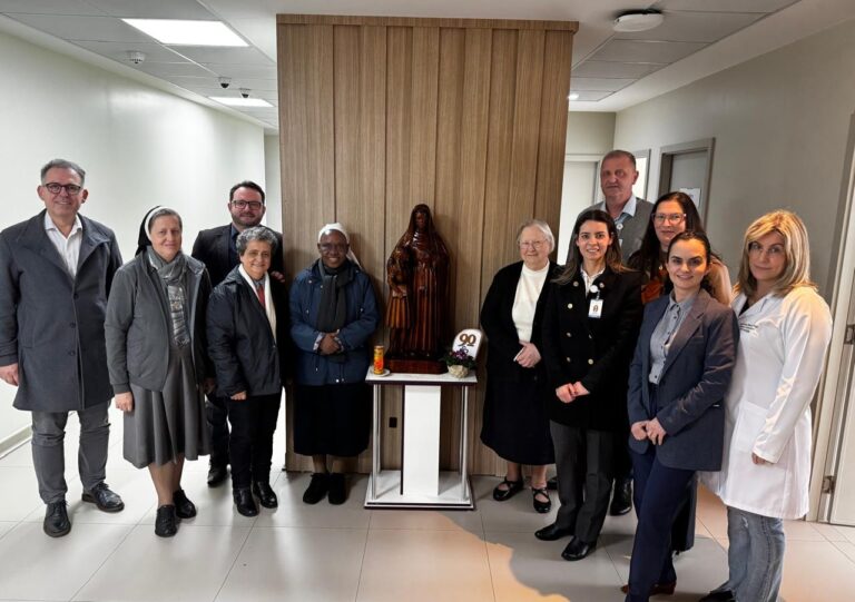 Lideranças da Congregação das Irmãs Escolares de Nossa Senhora visitam o Hospital liderancas-da-congregacao-das-irmas-escolares-de-nossa-senhora-visitam-o-hospital