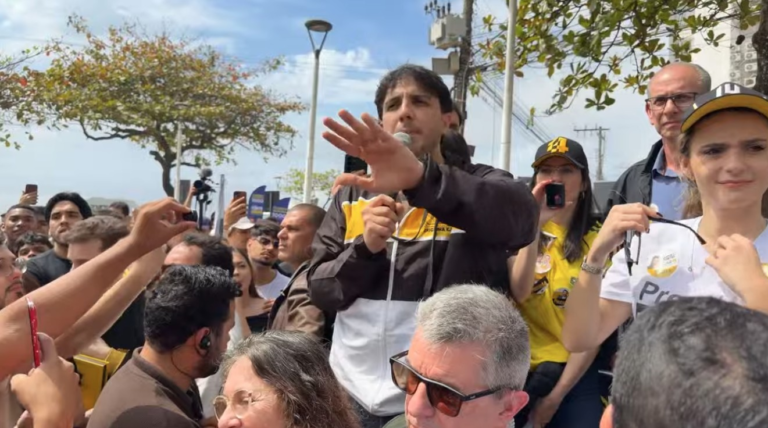 Renan Santos fala em ‘cinismo’ de eleitores que apoiam Valdemar após protestos anticorrupção renan-santos-fala-em-‘cinismo’-de-eleitores-que-apoiam-valdemar-apos-protestos-anticorrupcao