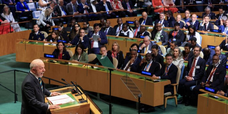 “O Brasil não cabe no quintal de ninguém”, diz Lula em discurso na ONU “o-brasil-nao-cabe-no-quintal-de-ninguem”,-diz-lula-em-discurso-na-onu