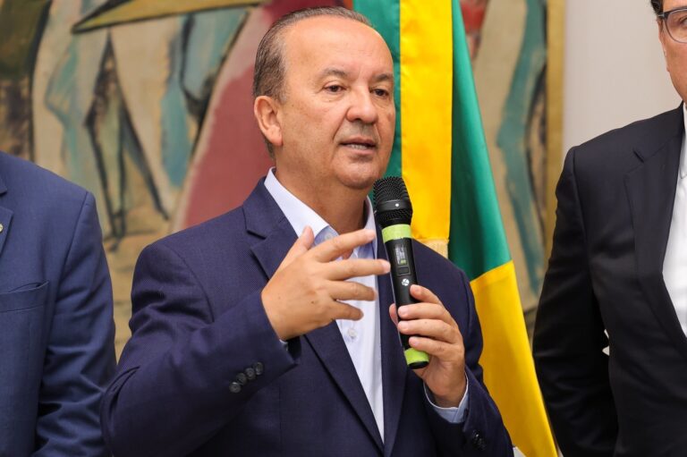 quaest-em-sc:-73%-aprovam-e-17%-desaprovam-governo-de-jorginho-mello