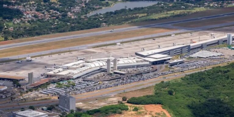 Aeroporto de Confins volta à normalidade depois de suspender operações aeroporto-de-confins-volta-a-normalidade-depois-de-suspender-operacoes