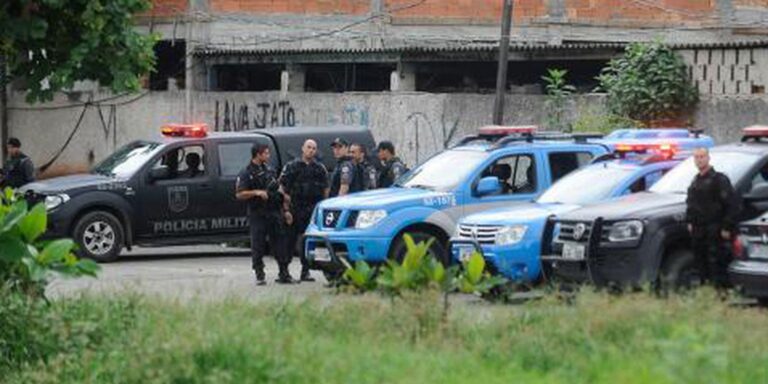 Rio: operação policial na Maré deixa um morto e 10 feridos rio:-operacao-policial-na-mare-deixa-um-morto-e-10-feridos