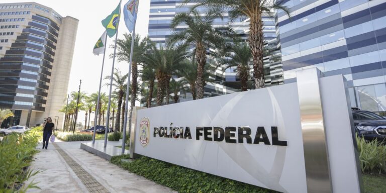 PF apreende R$ 2,8 milhões no primeiro turno das eleições pf-apreende-r$-2,8-milhoes-no-primeiro-turno-das-eleicoes