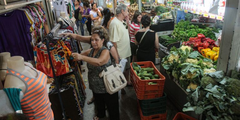 cortes-em-auxilios-sociais-podem-gerar-retracao-em-cidades-do-interior